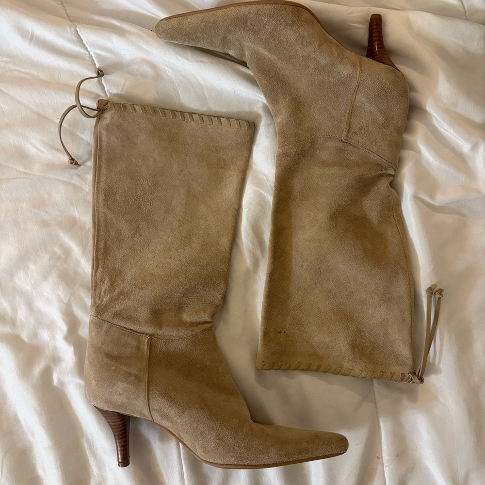 Nine West tan suede boots
